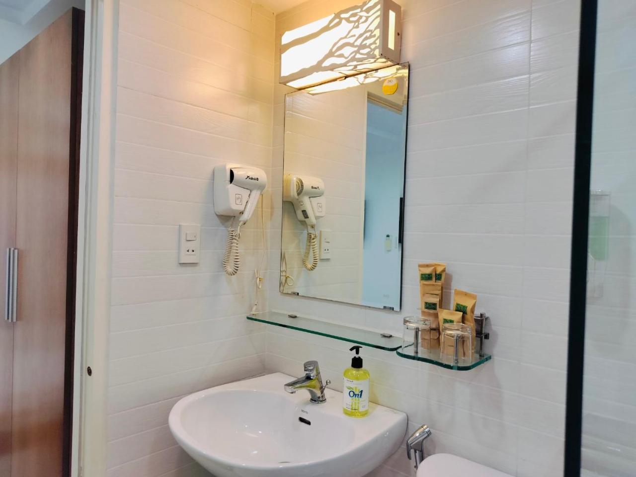 Adventure Hotel Ho Chi Minh-Byen Eksteriør billede